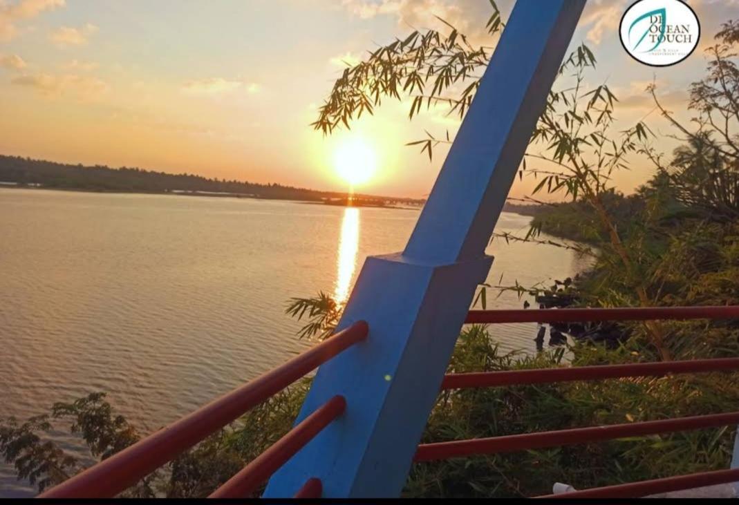 Victoria'S River View Resort Пондичери Екстериор снимка