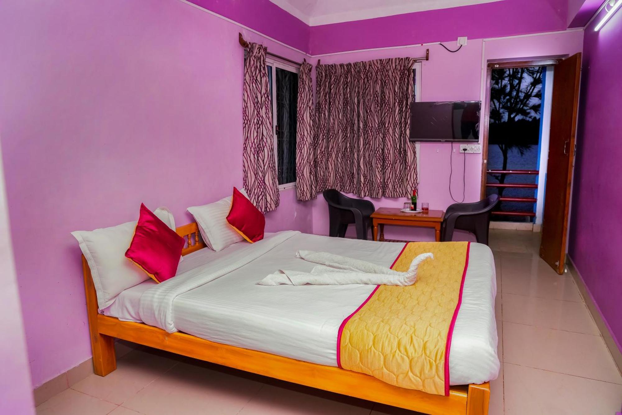 Victoria'S River View Resort Пондичери Екстериор снимка