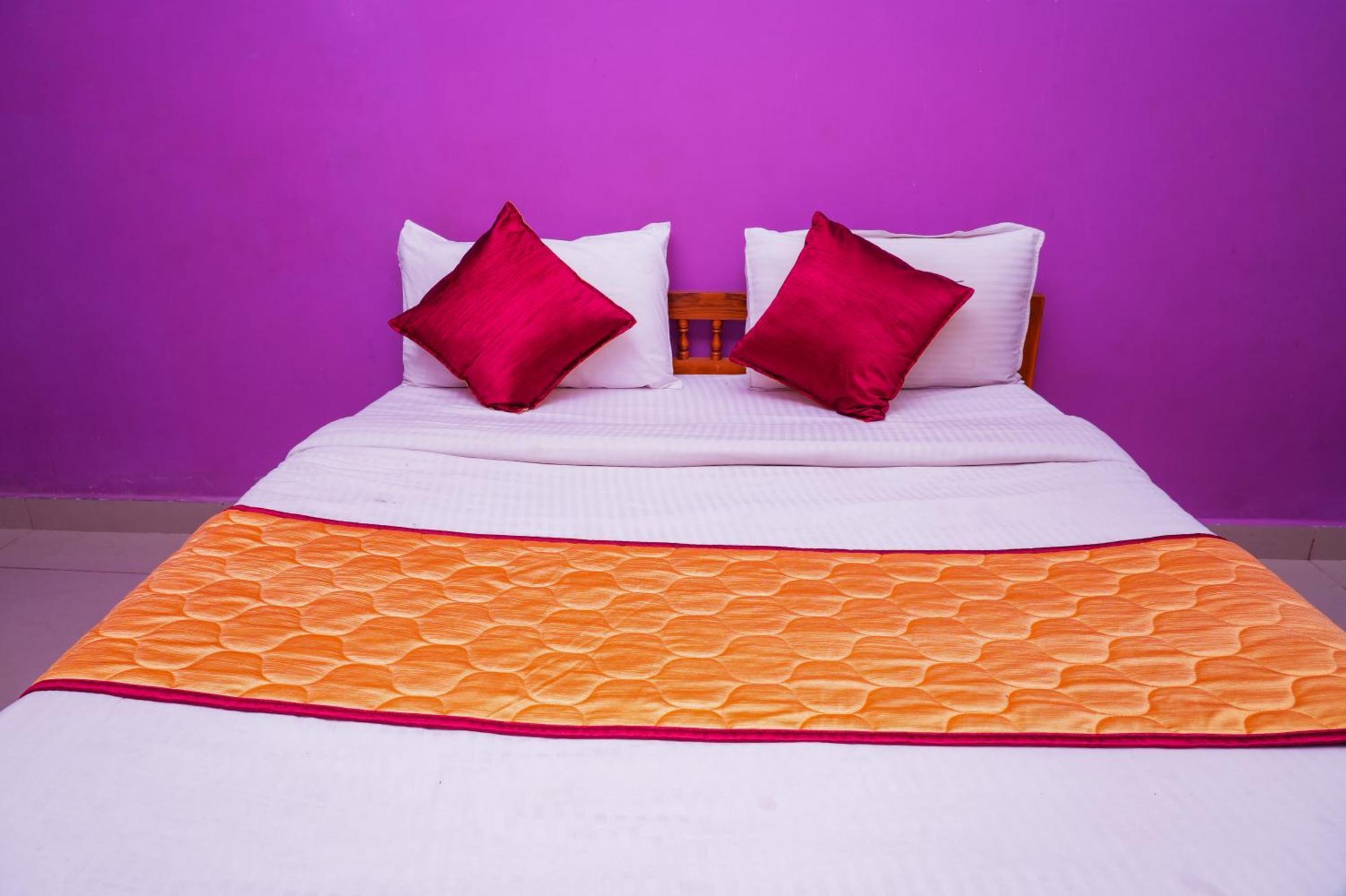 Victoria'S River View Resort Пондичери Екстериор снимка